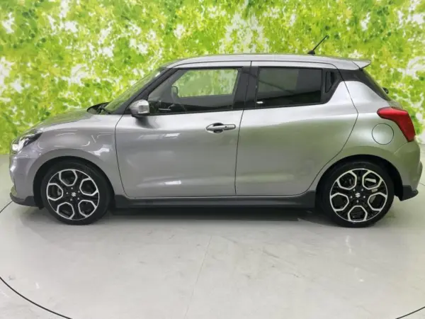 2022 Suzuki Swift — photo 8 | Tuminion Kenya