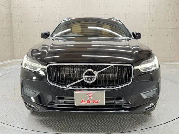 2019 Volvo Xc60 — photo 9 | Tuminion Kenya