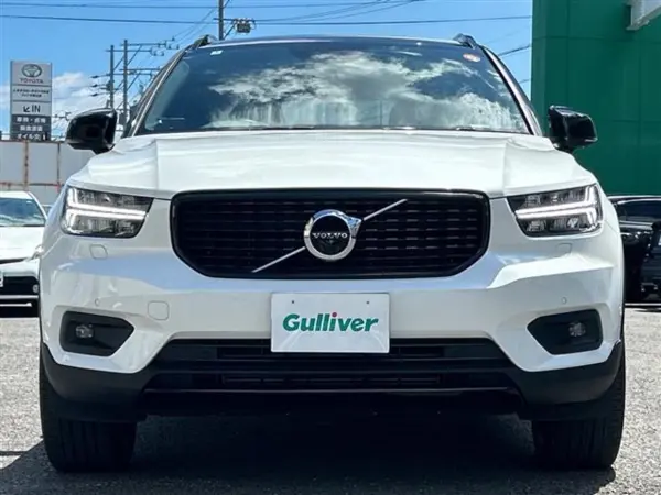 2018 Volvo Xc40 — photo 9 | Tuminion Kenya