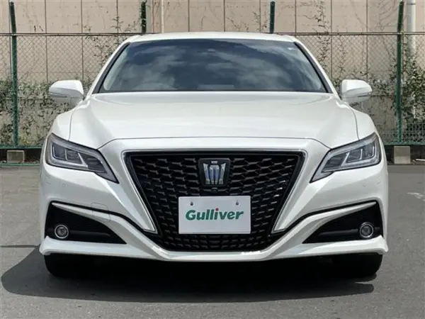 2019 Toyota Crown — photo 9 | Tuminion Kenya