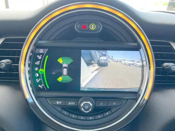 2021 Mini Cooper — photo 7 | Tuminion Kenya
