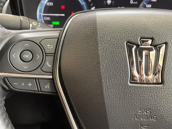 2021 Toyota Crown — photo 7 | Tuminion Kenya