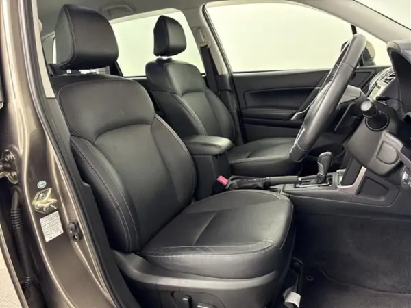 2018 Subaru Forester — photo 8 | Tuminion Kenya