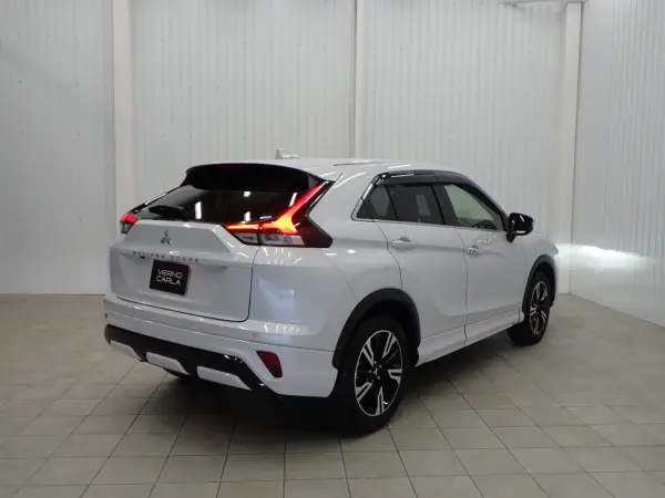 2024 Mitsubishi Eclipse Cross — photo 8 | Tuminion Kenya
