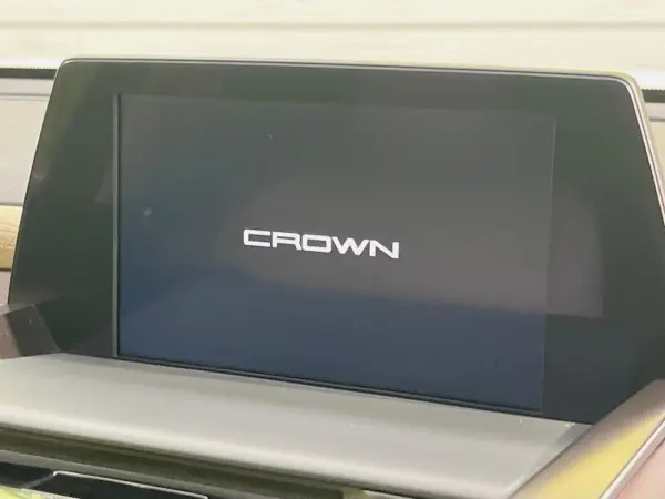 2019 Toyota Crown — photo 7 | Tuminion Kenya
