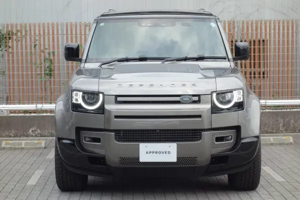2025 Landrover Defender — photo 2 | Tuminion Kenya