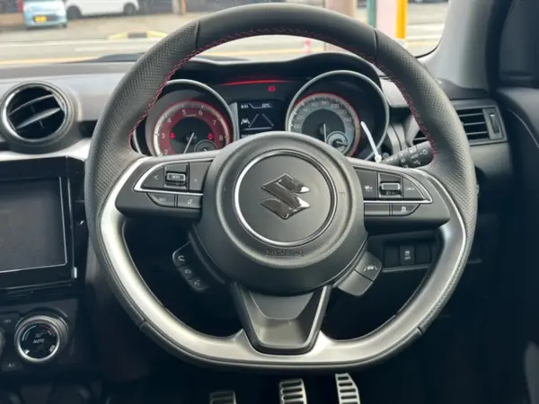 2025 Suzuki Swift — photo 9 | Tuminion Kenya