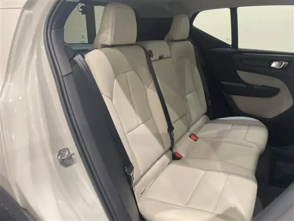 2021 Volvo Xc40 — photo 7 | Tuminion Kenya