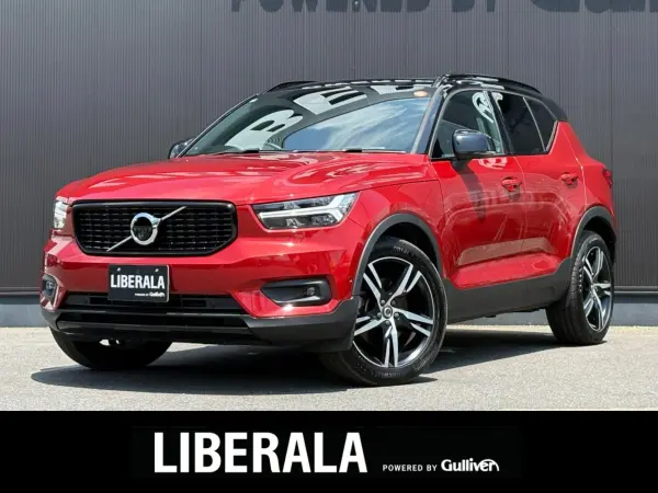 2020 Volvo Xc40 — photo 1