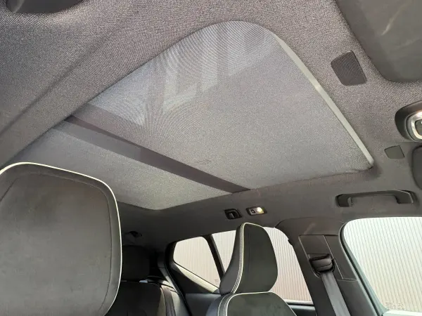 2020 Volvo Xc40 — photo 3 | Tuminion Kenya