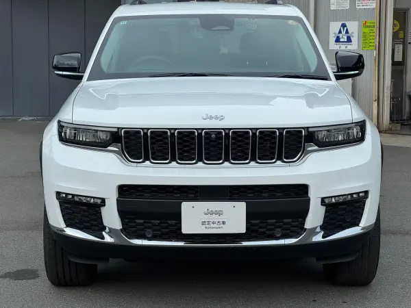 2024 Jeep Grand Cherokee — photo 2 | Tuminion Kenya