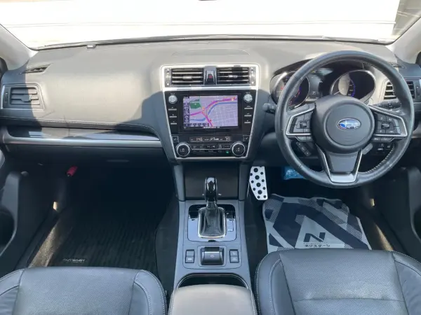 2018 Subaru Legacy Outback — photo 2 | Tuminion Kenya