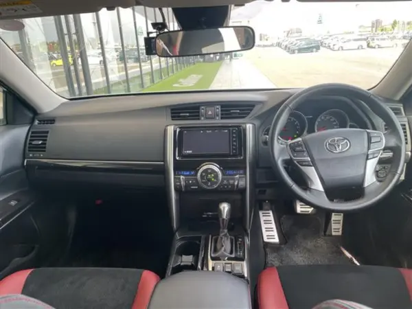 2019 Toyota Mark  X — photo 2 | Tuminion Kenya