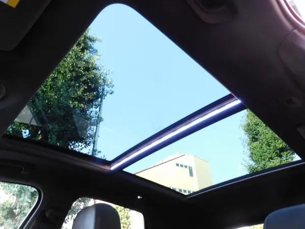 2023 Porsche Cayenne — photo 7 | Tuminion Kenya