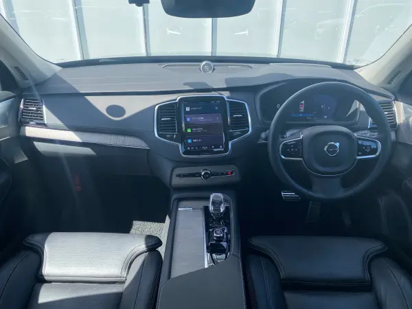 2023 Volvo Xc90 — photo 2 | Tuminion Kenya
