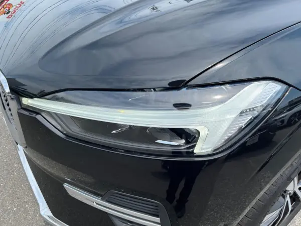 2022 Volvo Xc60 — photo 8 | Tuminion Kenya