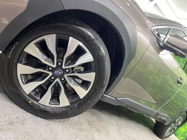 2025 Subaru Legacy Outback — photo 9 | Tuminion Kenya