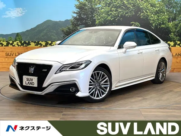 2021 Toyota Crown — photo 1