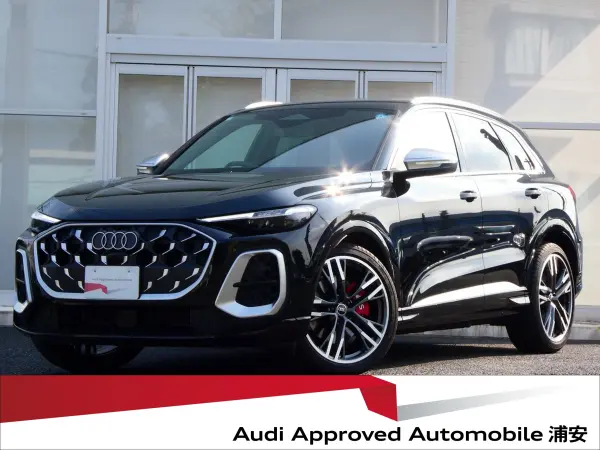 Audi SQ5 3.0 4WD Panorama Sunroof Luxury Package Fine Nappa Leather AW21 Colored Brake Calipers Red Lighting Package (Mythos Black Metallic) — 2025, 7,000km, for sale in Kenya