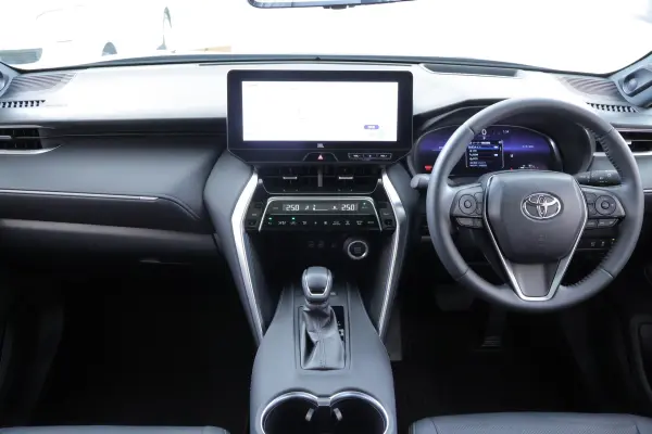 2023 Toyota Harrier — photo 9 | Tuminion Kenya
