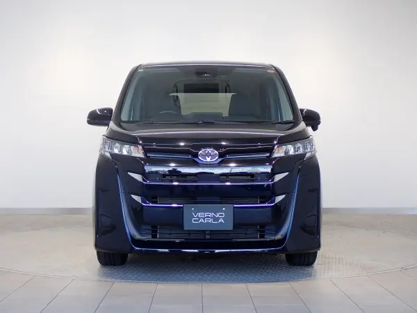 2023 Toyota Noah — photo 8 | Tuminion Kenya