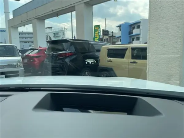 2025 Lexus Rx — photo 9 | Tuminion Kenya