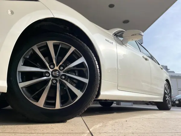 2020 Toyota Crown — photo 8 | Tuminion Kenya