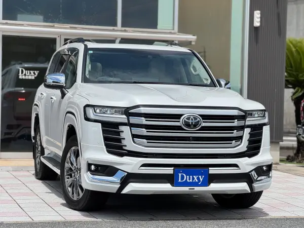 2023 Toyota Landrcuiser 300 — photo 2 | Tuminion Kenya
