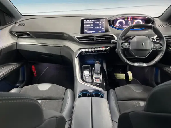 2021 Peugeot 5008 — photo 2 | Tuminion Kenya