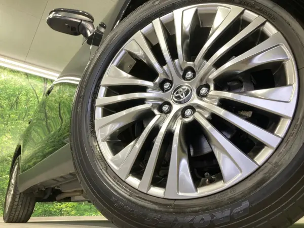 2021 Toyota Harrier — photo 9 | Tuminion Kenya