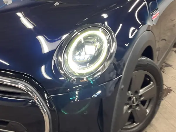 2022 Mini Cooper — photo 8 | Tuminion Kenya