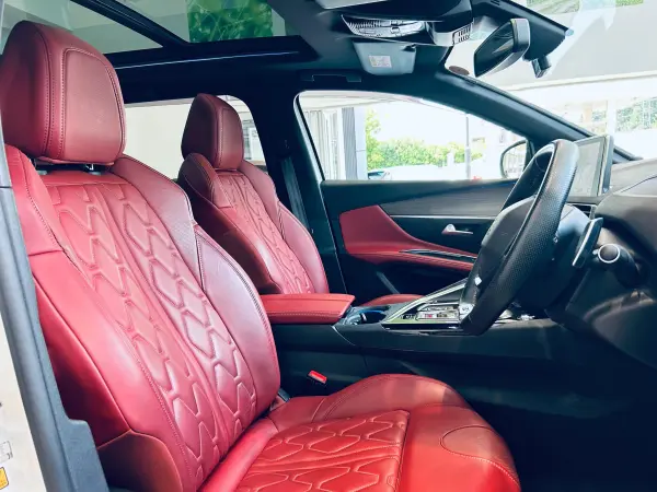 2022 Peugeot 5008 — photo 9 | Tuminion Kenya