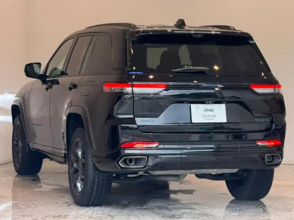 2023 Jeep Grand Cherokee — photo 2 | Tuminion Kenya