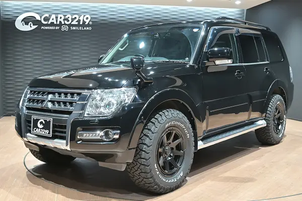 Mitsubishi Pajero 3.2 Long Final Edition Diesel Turbo 4WD — 2019, 37,000km, for sale in Kenya