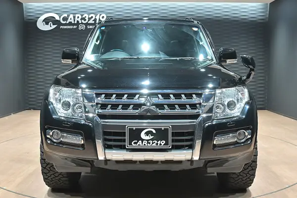 2019 Mitsubishi Pajero — photo 3 | Tuminion Kenya
