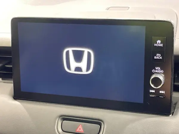 2022 Honda Vezel — photo 7 | Tuminion Kenya