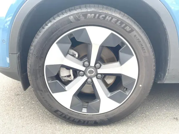 2024 Volvo Xc40 — photo 8 | Tuminion Kenya