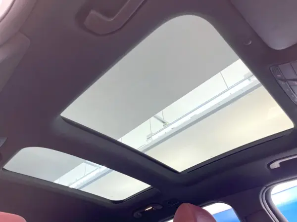 2020 Mercedes-benz Glc — photo 3 | Tuminion Kenya