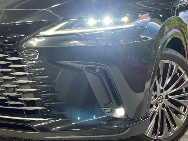 2023 Lexus Rx — photo 8 | Tuminion Kenya