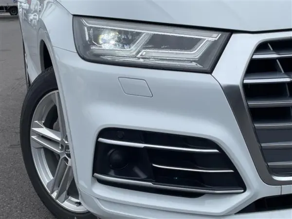 2021 Audi Q5 — photo 9 | Tuminion Kenya