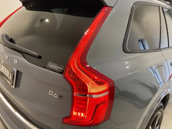 2022 Volvo Xc90 — photo 9 | Tuminion Kenya