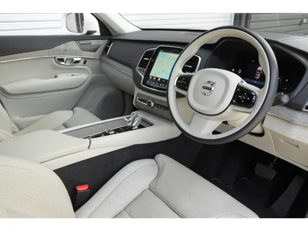 2023 Volvo Xc90 — photo 3 | Tuminion Kenya