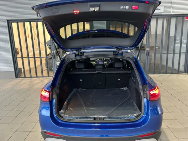2026 Mercedes-benz Glc — photo 8 | Tuminion Kenya