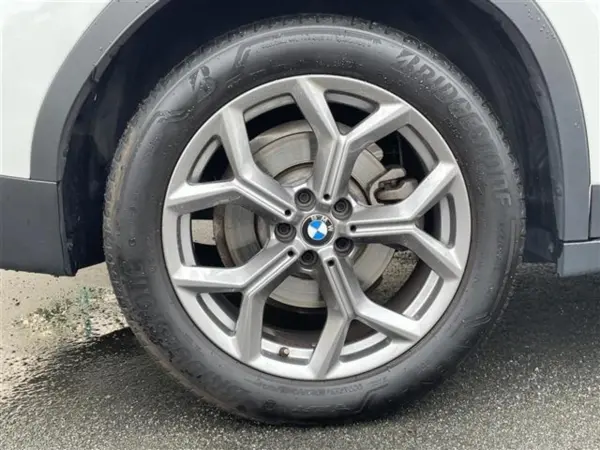 2022 Bmw X3 — photo 8 | Tuminion Kenya