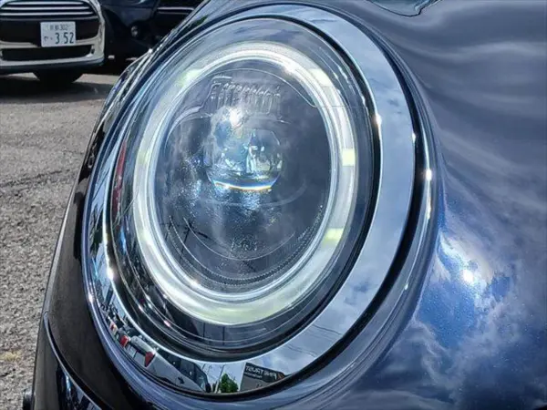2022 Mini Cooper — photo 8 | Tuminion Kenya