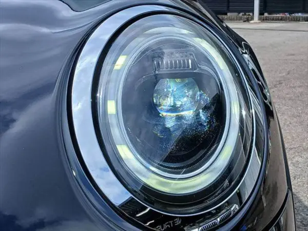2022 Mini Cooper — photo 9 | Tuminion Kenya
