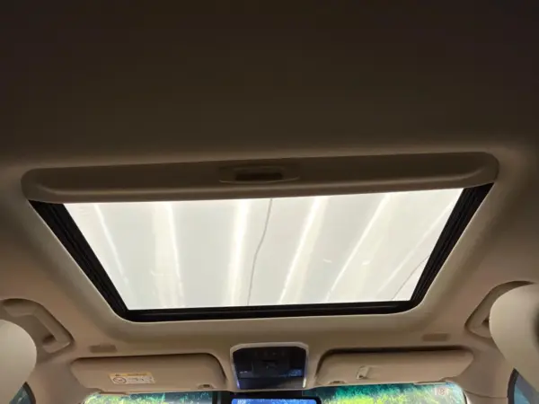 2023 Toyota Landrcuiser 300 — photo 7 | Tuminion Kenya