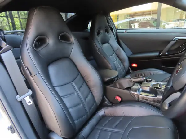 2023 Nissan Gt-r — photo 2 | Tuminion Kenya