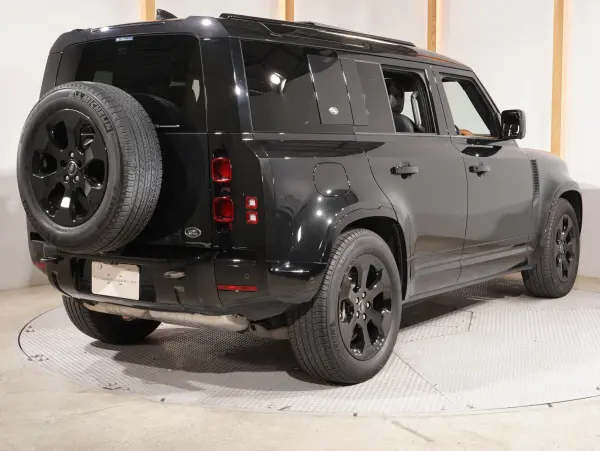 2023 Landrover Defender — photo 9 | Tuminion Kenya