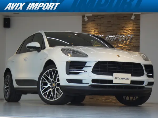 2020 Porsche Macan — photo 1